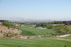 Summit 6th Tee